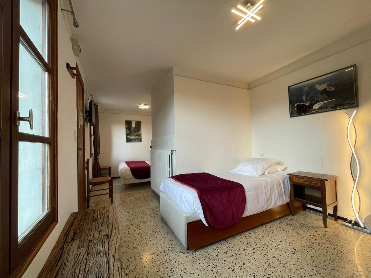 Auberge Du Point Sublime Rougon Zewnętrze zdjęcie