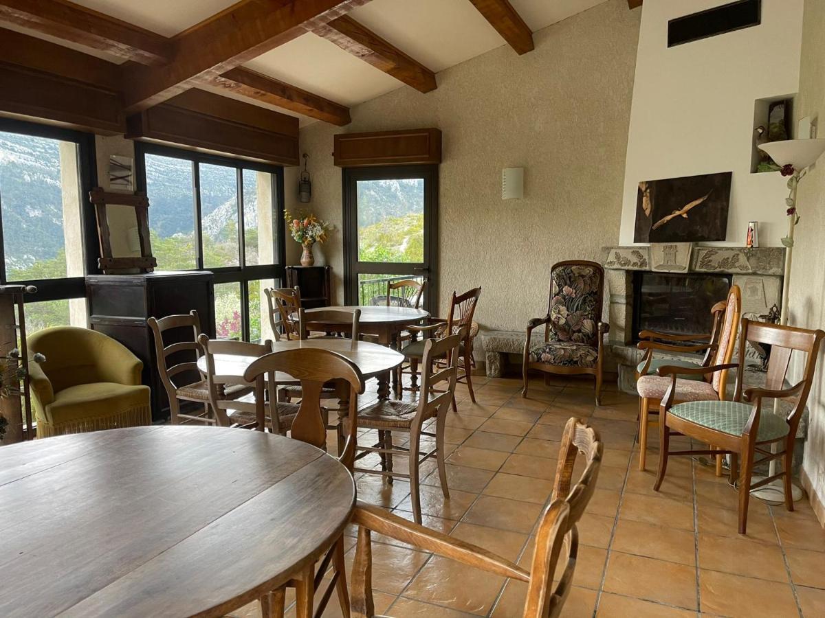 Auberge Du Point Sublime Rougon Zewnętrze zdjęcie